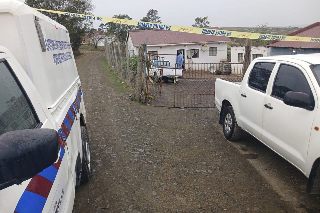 Mass Shootings in Rural South Africa Claim 17 Lives, Including 15 Women South African police are conducting a search for the suspects, with national police spokesperson Brigadier Athlenda Mathe stating, "A manhunt has been launched to apprehend those behind these heinous killings." The motive behind the shootings is still unknown, though local media reported that the victims had been attending a family gathering at the time. Police Minister Senzo Mchunu, speaking at a press briefing, announced that a team of detectives and forensic experts has been deployed to investigate. Mchunu stressed, "We have full faith and confidence in the team. Either they hand themselves over, or we will fetch them ourselves." South Africa has been grappling with increasing gun violence in recent years. According to police statistics, the country of 62 million recorded over 12,700 homicides in the first half of 2023, with firearms being the leading cause of death. Mass shootings have become more frequent, often targeting people in their homes. In April 2023, ten members of the same family were killed in a mass shooting in KwaZulu-Natal province, highlighting the growing problem of gun violence in the country. Although South Africa has strict firearm laws, the availability of illegal and unregistered guns has contributed significantly to the rise in shootings. The authorities continue to face challenges in addressing the issue of illegal firearms, which pose a serious threat to public safety.