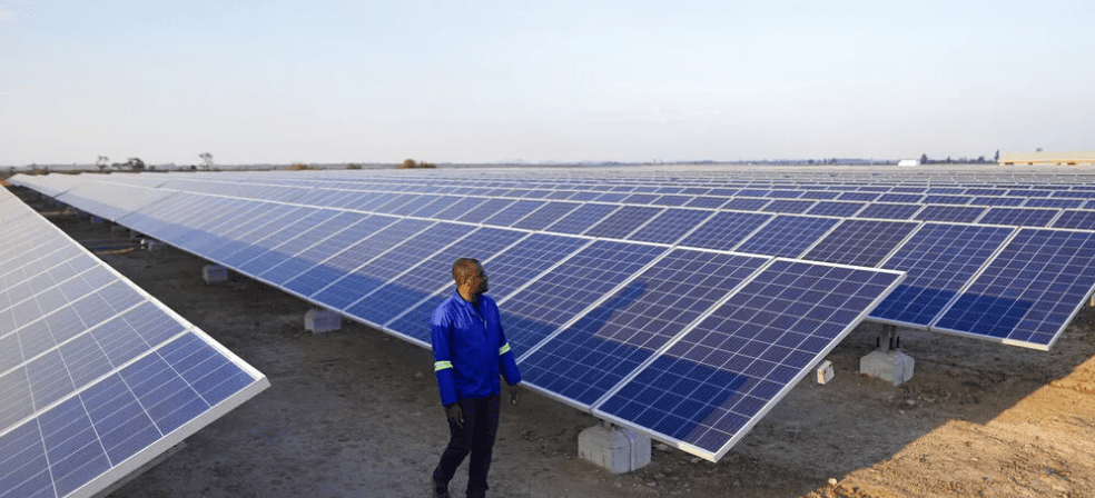 Niger, under sanctions, commissions a new photovoltaic power plant