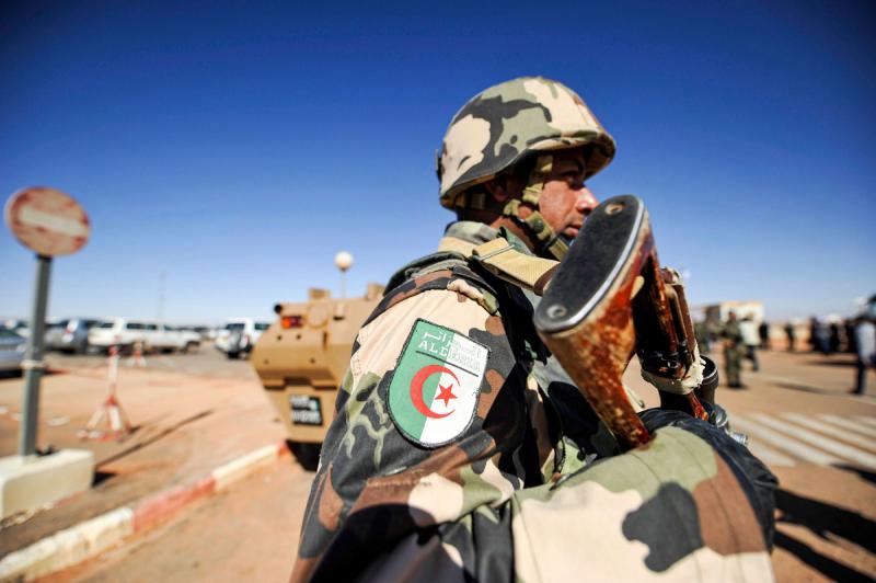 Algeria and Russia Discuss Strengthening Military Cooperation