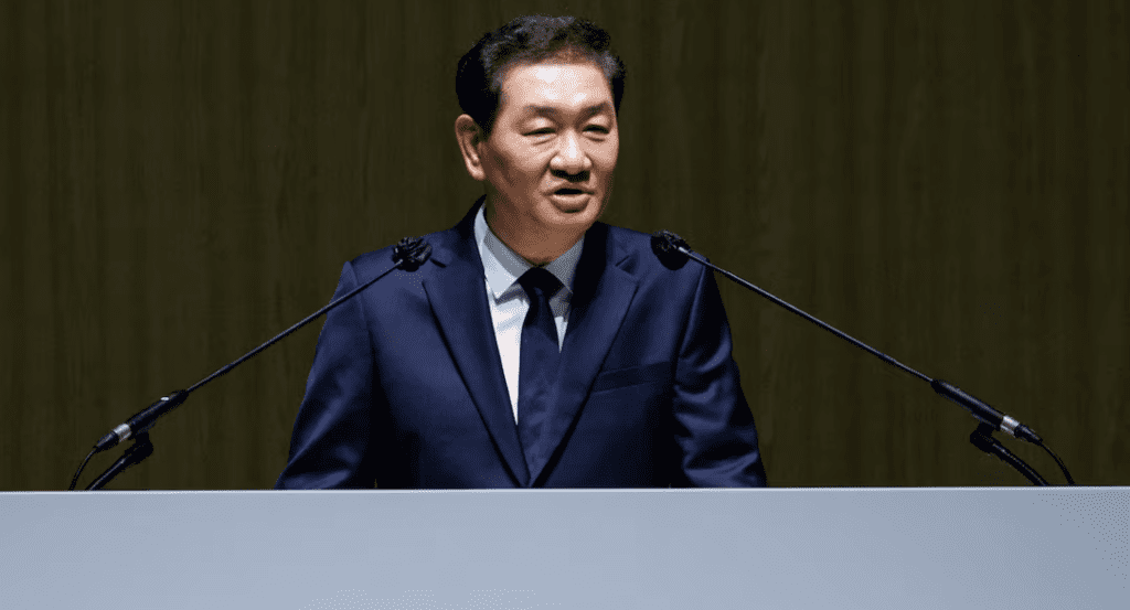 Co-CEO Han Jong-hee